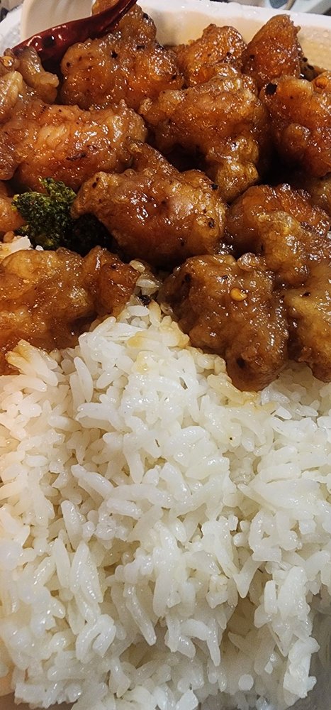 Musas Chinese Resturaunt