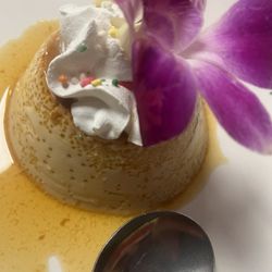 Panchos Tacos - Flan - beautiful presentation.