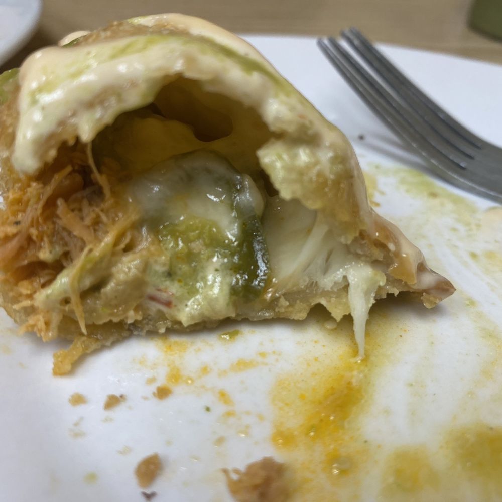 Chicken, jalapeño with cheese and topped with 2 house sauces: Chicken, jalapeño with cheese and topped with 2 house sauces: