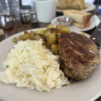 Matt's Big Breakfast - Breakfast & Brunch Near Me - Phoenix, Arizona Matt's Big Breakfast - Breakfast & Brunch Near Me - Phoenix, Arizona