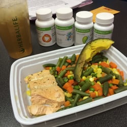 Better U Studios - We are nutritional coaches ready to help U become a Better U !!!