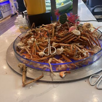 Buffetopia - Snow crab and shrimp - Seafood Near Me - Humble, Texas
