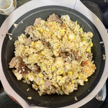Yume x Sizzling - Sizzling plate with beef and shrimp all mixed up - Japanese Near Me - Pineville, North Carolina