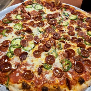 Conti’s Pizzeria & Pit - Apizza Spicy - Pizza Near Me - Pittsburgh, Pennsylvania