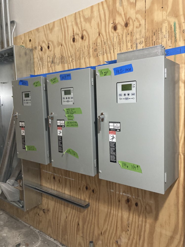 Slide of ElectricWMack