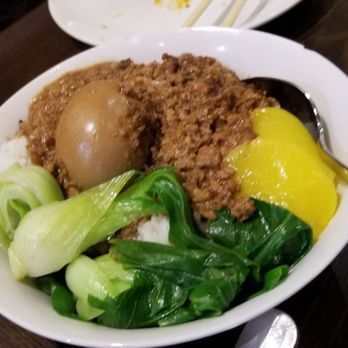 Little Dumpling - Braised pork with rice - Taiwanese Near Me - Little Neck, New York
