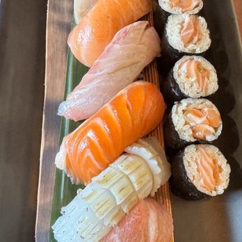 Mujiri - Nigiri combo 7 pc (chef choice or your choice) + 1 roll - Japanese Near Me - Hayward, California Mujiri - Nigiri combo 7 pc (chef choice or your choice) + 1 roll - Japanese Near Me - Hayward, California