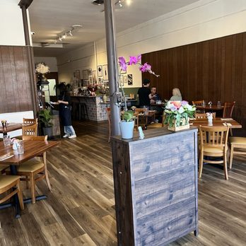 Peak - Interior - Thai Near Me - Alameda, California