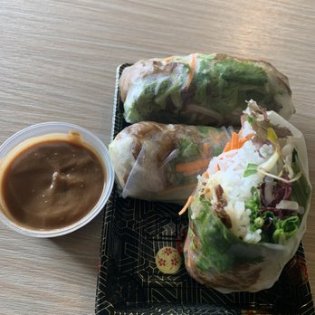BaoBao Kitchen - Fresh roll - Vietnamese Near Me - Greensboro, North Carolina BaoBao Kitchen - Fresh roll - Vietnamese Near Me - Greensboro, North Carolina