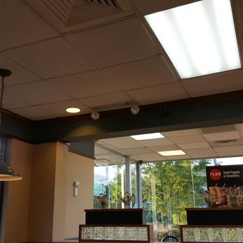 McDonald's - a view of the inside of a restaurant - Fast Food Near Me - Syosset, New York