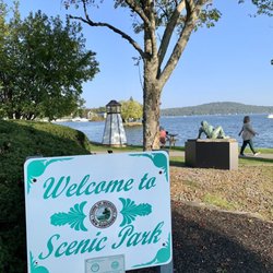 Scenic Park - Sign
