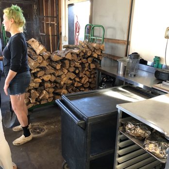 Franklin Barbecue - They go through a lot of wood - Barbeque Near Me - Austin, Texas Franklin Barbecue - They go through a lot of wood - Barbeque Near Me - Austin, Texas