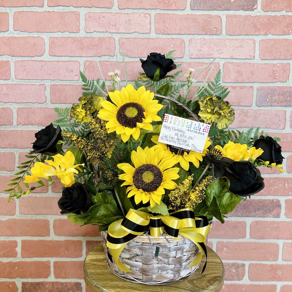 THE BLOSSOM SHOP Updated September 2024 12 Photos 1993 State Rd