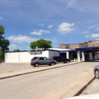 Rae and Jerry's Steak House - Steakhouses Near Me - Winnipeg, Manitoba