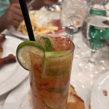 Brasão Brazilian Steakhouse - Strawberry & kiwis house special! - Steakhouses Near Me - Irving, Texas