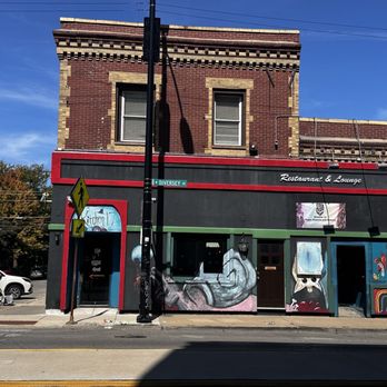 Kitchen 17 - Exterior art - Vegan Near Me - Chicago, Illinois Kitchen 17 - Exterior art - Vegan Near Me - Chicago, Illinois