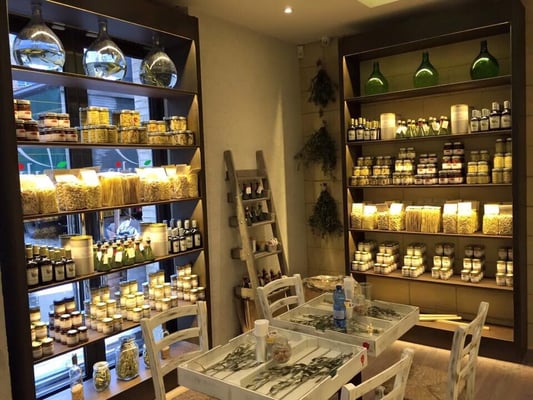 Pulia Restaurant by null