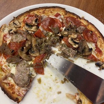 D'Oro Pizza Bar - 10" Combination Pizza - Pizza Near Me - Miami, Florida D'Oro Pizza Bar - 10" Combination Pizza - Pizza Near Me - Miami, Florida