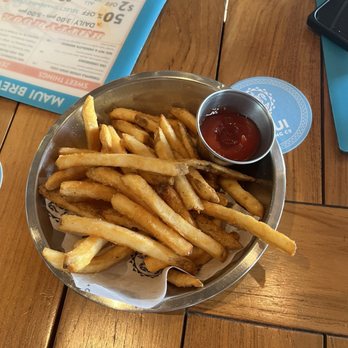 Maui Brewing - Mmmmm fries! - Brewpubs Near Me - Lahaina, Hawaii Maui Brewing - Mmmmm fries! - Brewpubs Near Me - Lahaina, Hawaii