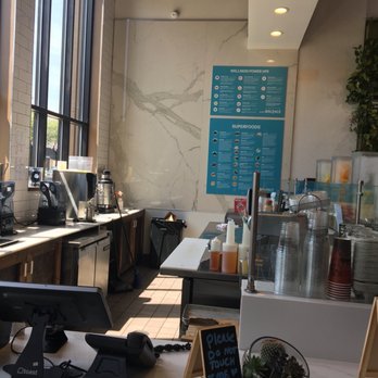 Brome Modern Eatery - Burgers Near Me - Dearborn, Michigan
