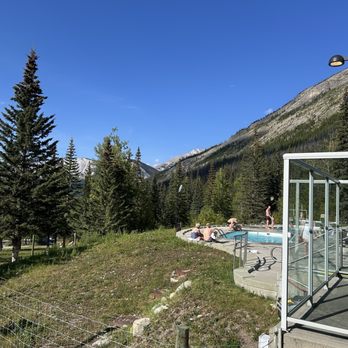 Miette Hot Springs - Swimming Pools Near Me Miette Hot Springs - Swimming Pools Near Me
