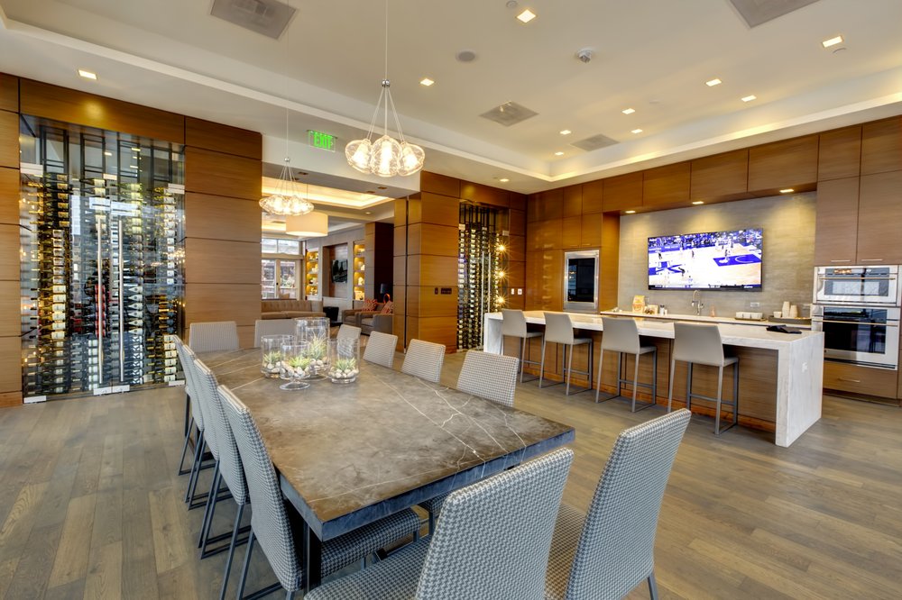 ONE LIGHT LUXURY APARTMENTS 26 Photos 50 E 13th St, Kansas City, MO