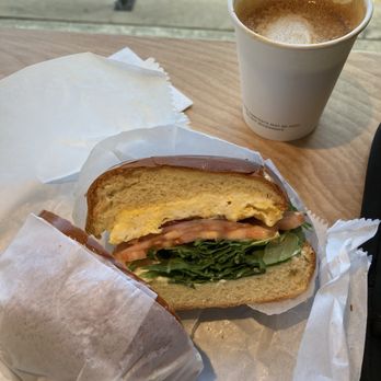 Cafe Et Lait - Egg & veggie breakfast sandwich on brioche bun. Flat white coffee. - Cafes Near Me - Fort Lee, New Jersey Cafe Et Lait - Egg & veggie breakfast sandwich on brioche bun. Flat white coffee. - Cafes Near Me - Fort Lee, New Jersey