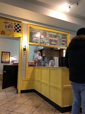 Tony's Pizza by null