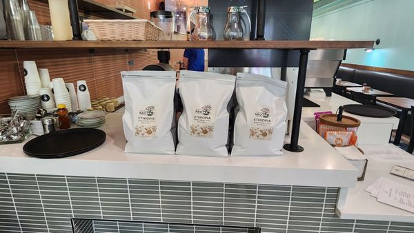 Yours Cafe by null