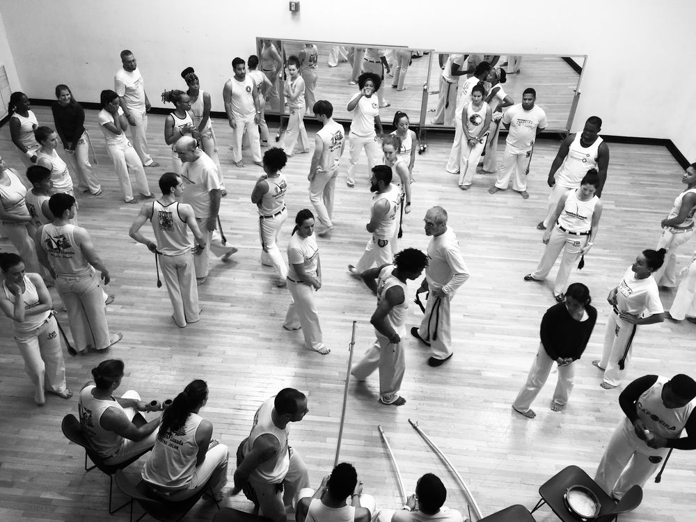 Capoeira Luanda Queens Logo