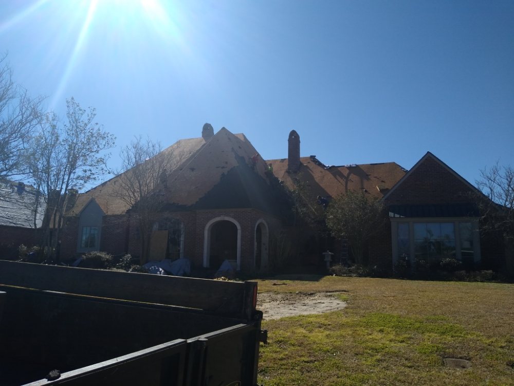 Slide of Pinto Roofing & construction