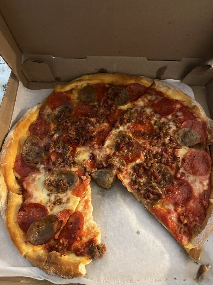 VIPizza Logo