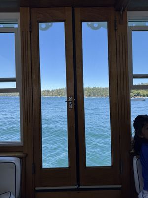 Arrowhead Queen Tour Boat by null