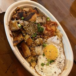 Wokker - Fried rice with chicken and pork belly