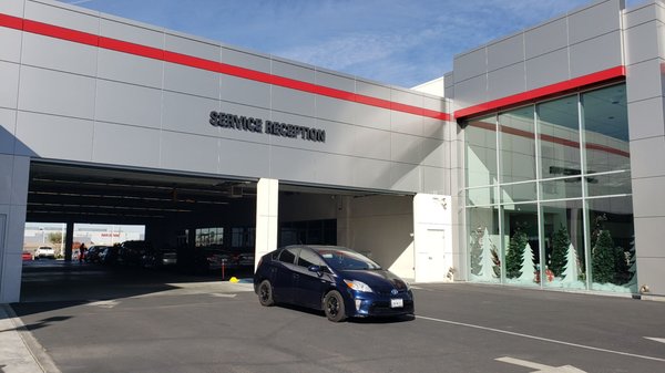 VALLEY HI TOYOTA SERVICE - Updated July 2025 - 140 Photos & 404 Reviews ...