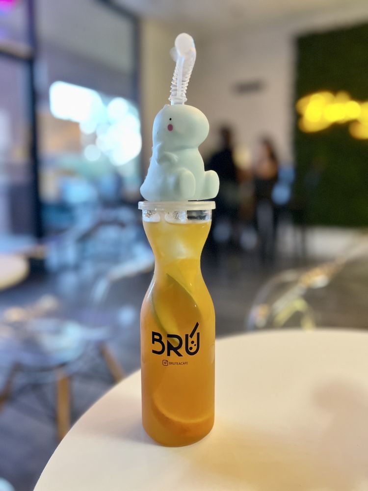 BRU TEA CAFE Updated July 2024 486 Photos & 134 Reviews 9171 Elk