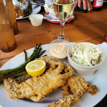 Moondog Seaside Eatery - Seafood Near Me - Fulton, Texas Moondog Seaside Eatery - Seafood Near Me - Fulton, Texas
