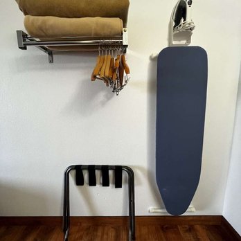 Hotel Glendive - Yellowstone River - Room Feature - Hotels Near Me - Glendive, Montana