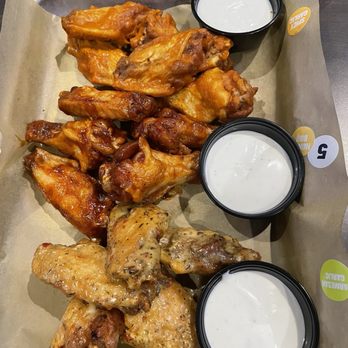 Buffalo Wild Wings - a tray of buffalo wings with ranch dips - Chicken Wings Near Me - Cleveland Heights, Ohio Buffalo Wild Wings - a tray of buffalo wings with ranch dips - Chicken Wings Near Me - Cleveland Heights, Ohio