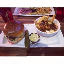 Shopsy's Sports Grill
