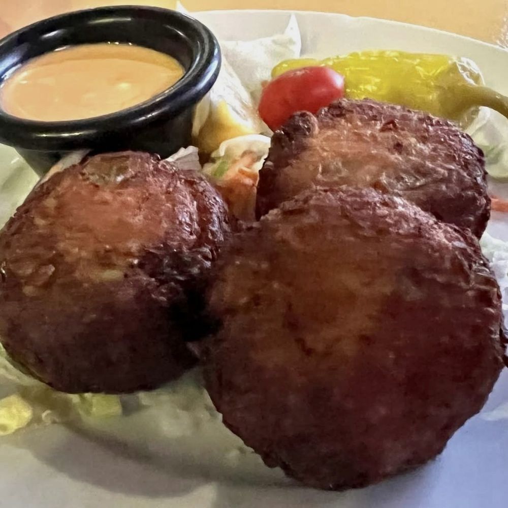 Duffy's Esperanza - Burgers Near Me - Vieques, Puerto Rico