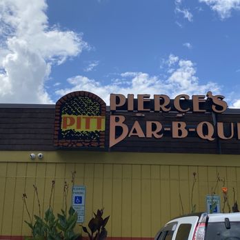 Pierce's Pitt Bar-B-Que - Barbeque Near Me - Williamsburg, Virginia