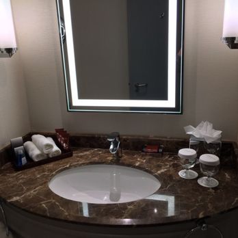 Conrad Dublin - Bathroom sink and amenities - Hotels Near Me - Dublin, D
