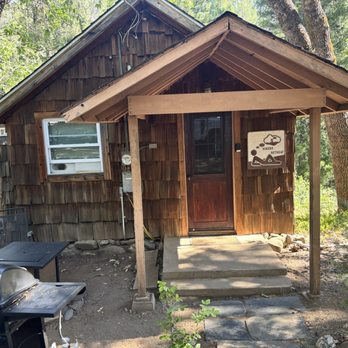 Paxton Lodge - Cabin - Hotels Near Me - Quincy, California Paxton Lodge - Cabin - Hotels Near Me - Quincy, California