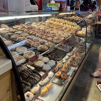 Beiler's Bakery - Donuts - Bakeries Near Me - Philadelphia, Pennsylvania