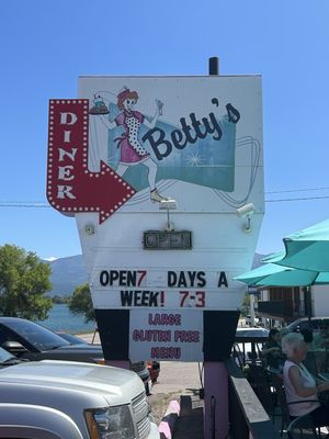 Betty's Diner by null