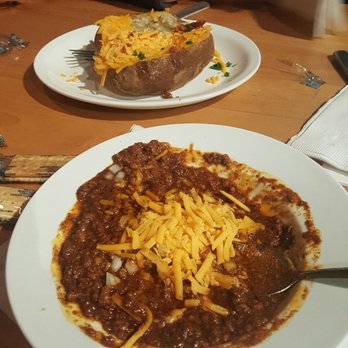 Becks Prime - Chili and a loaded baked potato - Hot Dogs Near Me - Houston, Texas