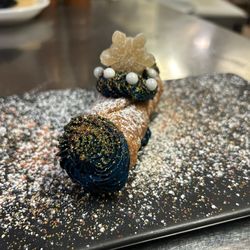 Ippolito's Trattoria - Galaxy cannoli