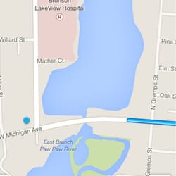 Lakeside Inn - Actual real location is just down the road and on the corner.