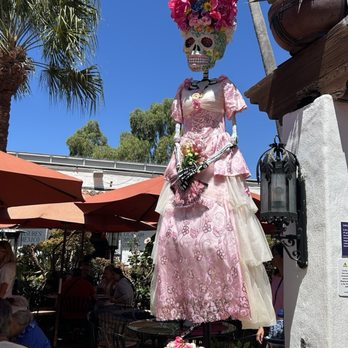 Casa De Reyes - Mexican Near Me - San Diego, California